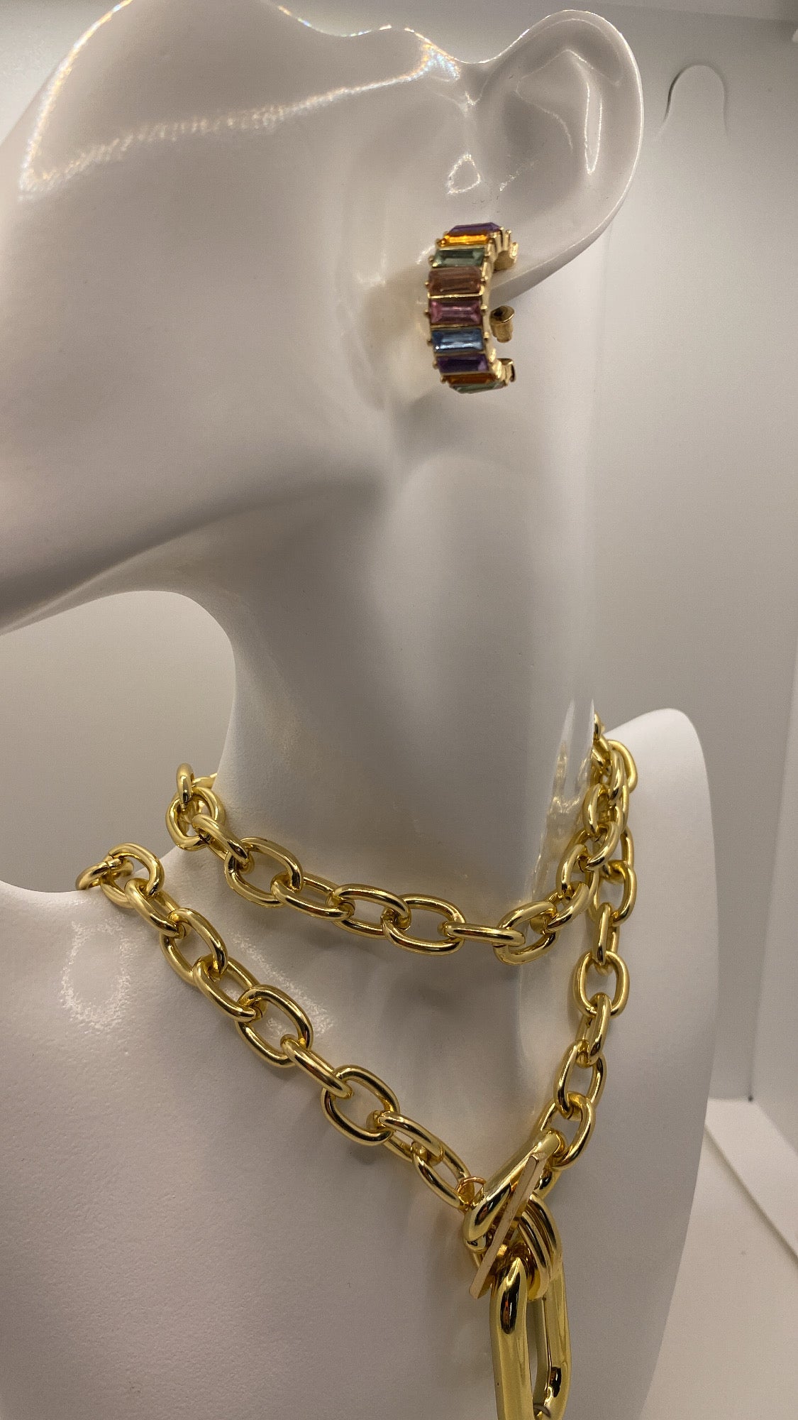 Chunky Layered Chain Pendant