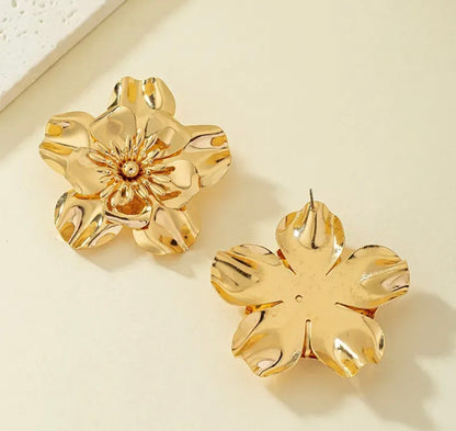 Gold Flower Mega Studs